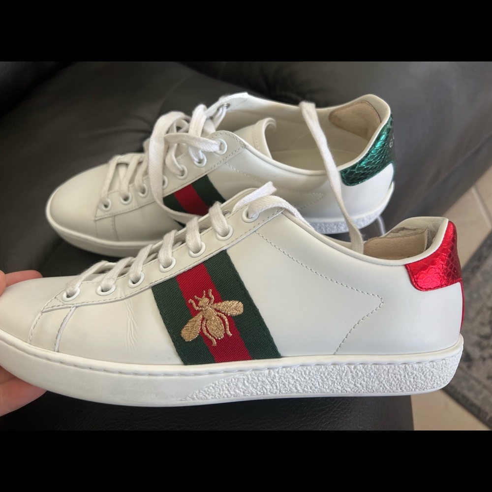 Gucci 100% Authentic Ace Sneakers with Bee